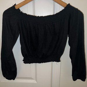 American Eagle  Black Long Sleeve Crop Top